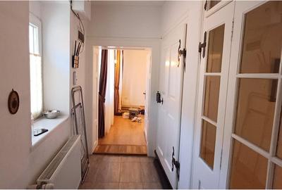 Apartament la casa ,3 camere Centrul Istoric - 10