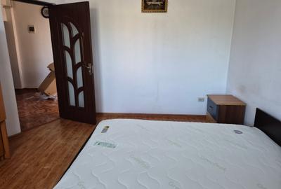 Apartament cu 1 camera decomandat zona Cug lângă bulevard în oraș - 3