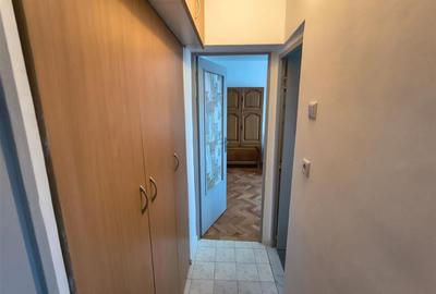Apartament 2 camere balcon parcare zona Sub Arini - 6