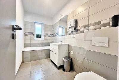 Casă mare cu teren generos – perfect împărțită pentru birouri sau 4 apartamente - 26