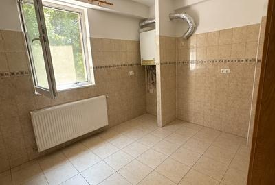 Ofertă excelentă: zona Lipovei- bloc 2008 - 7