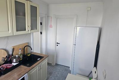 PROPRIETAR, zona Favorit, 2 lifturi, 8/10, str. Pravat 4 - 4