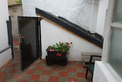 METROU STEFAN CEL MARE, EMINESCU, DOGARILOR, CASA 3 CAMERE - 13