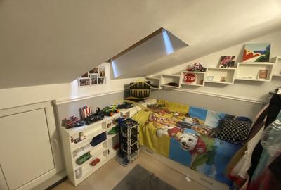 Ap. de vânzare, bloc nou, 4 camere - 10