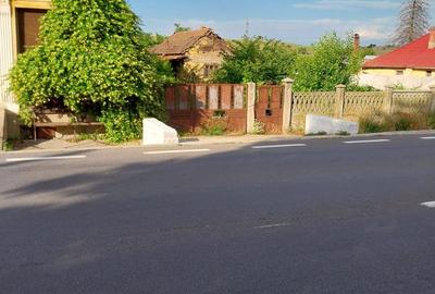 Casa 205 mp | Teren 2.379 mp | Potential comercial | Acces direct DN - 4