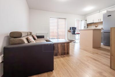 Apartament cu 3 camere decomandat, mobilat în Vest