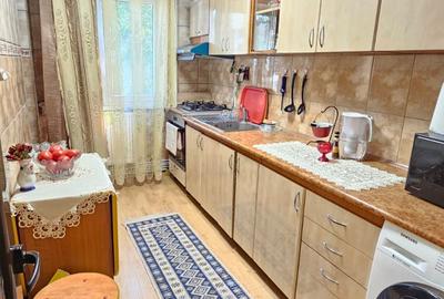 Apartament 2 camere de vânzare ,Micro 40, L-uri, B-dul Traian Vuia, 52.000 Euro - 5