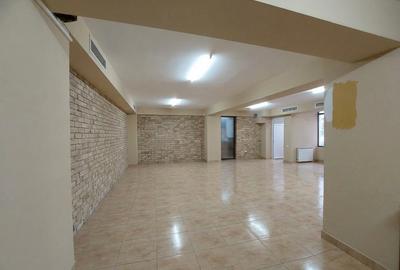 Spațiu comercial , D+P, 256 mp.,trafic intens, parcare proprie - 3