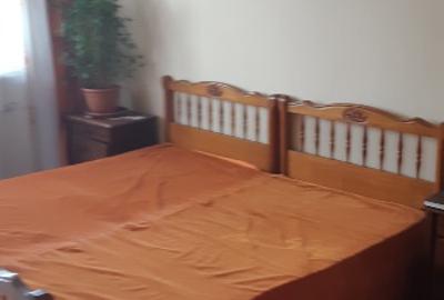 Vand ap. 4cam ,et.3/4, Oradea ,B-dul Dcacia - 6