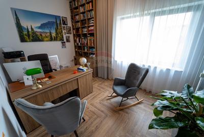 Resedinta exclusivista de vanzare, la 3 minute de Constanța in Cumpana - 28