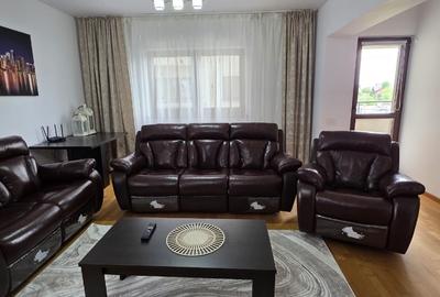 Apartament cu 2 camere decomandat, mobilat în Podul de Fier