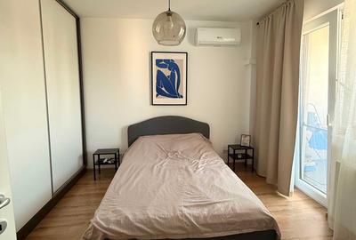 Apartament cu 2 camere în Apărătorii Patriei