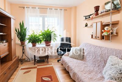 Apartament cu 4 camere decomandat, mobilat în Mihai Viteazul