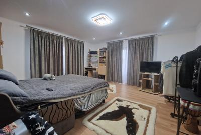 Cumpana- Vila P+1, 5 Camere+ Beci -  200mp utili, teren 420mp - 265.000/euro - 25