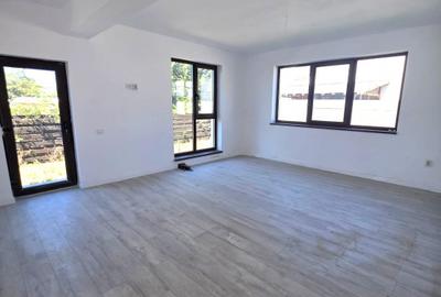 Vanzare Vila Individuala/Cristalului/5 camere id nr 54 - 4
