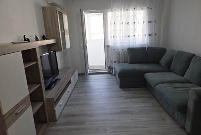Apartament cu 2 camere semidecomandat în Tineretului