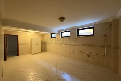 Vila 9 camere cu piscina si teren de 1.000 mp - 31