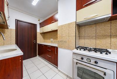 Apartament 3 camere, complet mobilat, decomandat, etaj intermediar - 11