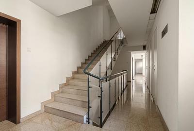 Victoriei, 3 camere, an 2009, loc de parcare inclus - 15
