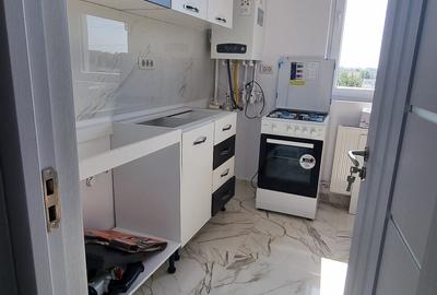 Apartament cu 2 camere decomandat în Dobroești