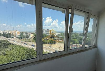 Apartament 3 camere de vanzare in Bacau - 1