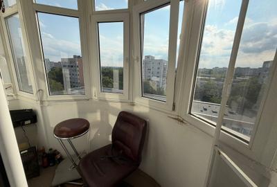 Garsoniera Titan 41 Mp Bloc 1986 Reabilitat Instalatii Schimbate 7 Min Metrou - 7