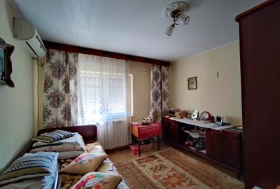 Apartament 2 camere de vanzare in zona Far, comision 0% - 3
