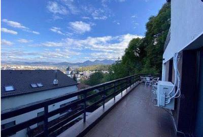 Apartament cu 3 camere decomandat, mobilat în Răcădău