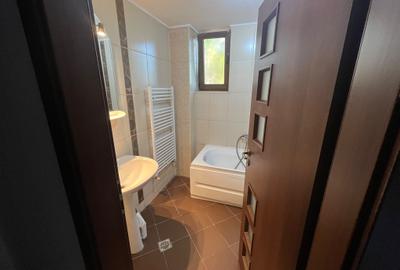 Apartament de inchiriat cu 3 camere - 4