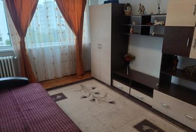 Apartament cu 2 camere semidecomandat în Dristor