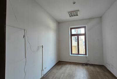 Cladire speciala de VANZARE  sau de INCHIRIAT  ultracentral Focsani - 36