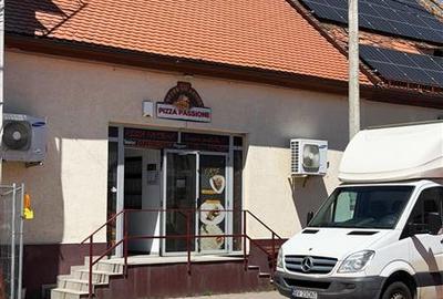 Vanzare spatiu comercial, Ghimbav, Central langa Primarie, vitrina - 1