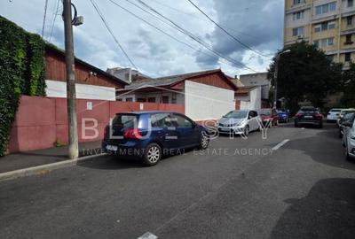 Teren Construcții intravilan de 665 mp, în Tomis II