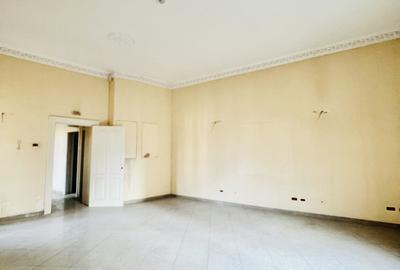 Cladire Reprezentativa, Situata Central, Ideal sediu, Clinica, Birouri, Showroom - 12