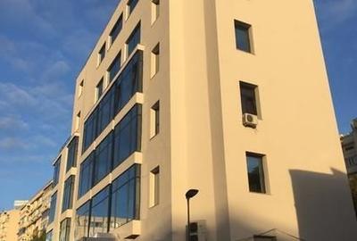 BRASADAS vinde Cladire de Birouri Inchiriat in Zona Unirii. - 1