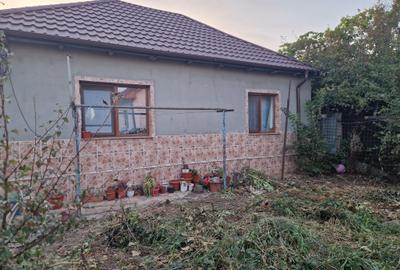 Agenție imobiliară vindem casă la sol în Năvodari - 2