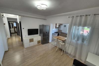 Apartament cu 3 camere decomandat în Vest