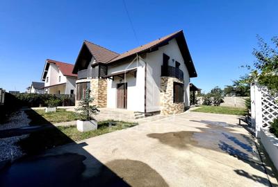 Casă individuală cu 4 camere în Moșnița Nouă