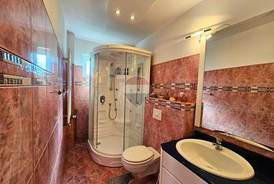 Vila tip duplex Banesti, 341 mp utili, garaj, vedere Caraiman - 17