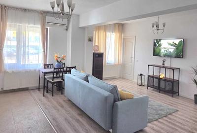 Apartament cu 3 camere semidecomandat, mobilat în Dămăroaia