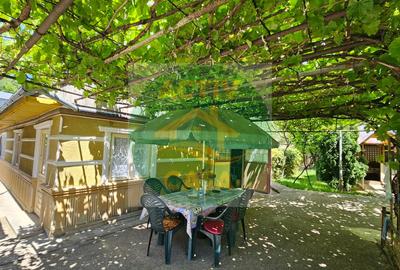 Casa de vanzare su teren de 2.000 mp, Roman Neamt - 9