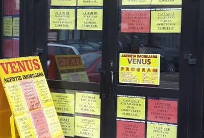 Spațiu comercial, 240 mp în Central