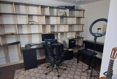 Birou, de 90.00 mp, în Dacia