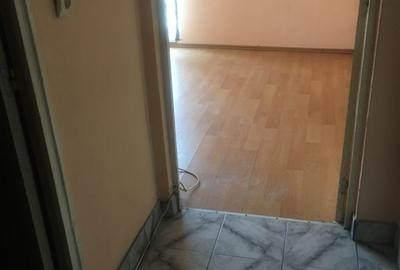 LUMINISULUI garsoniera cf2, balcon, etaj2! - 3