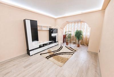 Apartament 2 camere Mazepa 1, renovat complet, etaj 1, bloc BR - 2