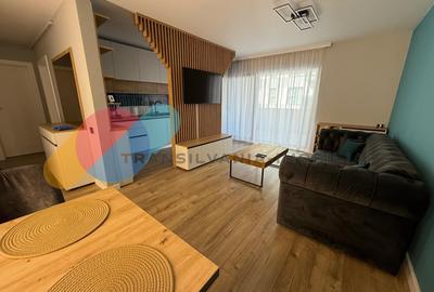 Apartament cu 2 camere semidecomandat, mobilat în Florești