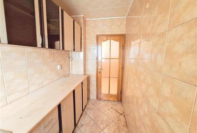 Apartament 2 semidecomandate, etaj 3 din 4, zona Miron Costin - 4