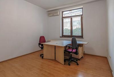 Vilă spațioasă de închiriat, 11 camere, București - 6