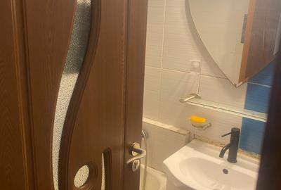 Apartament 2 camere de vanzare zona Scoala 8 - 9