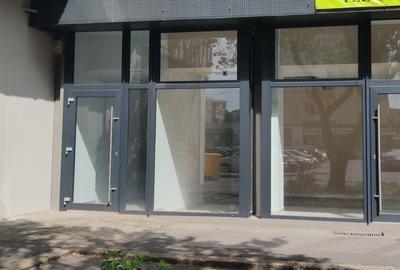 SPATIU COMERCIAL IN ZONA DACIA LA 2.400 euro - 2
